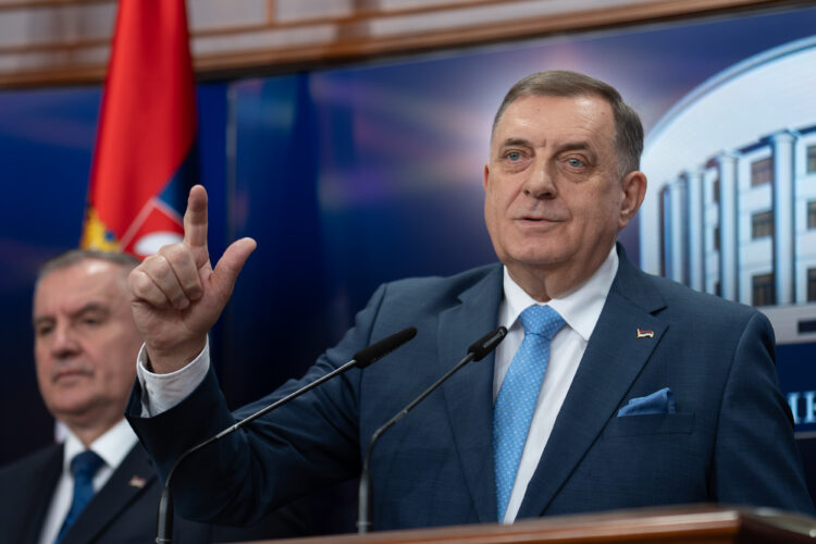 Dodik napao zapovjednika EUFOR-a i najavio traženje ruskog veta na misiju u BiH