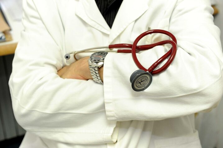 Čak 871 obiteljski liječnik stariji je od 60 godina, a već ih nedostaje 286: 'Specijalizacije neće riješiti problem'