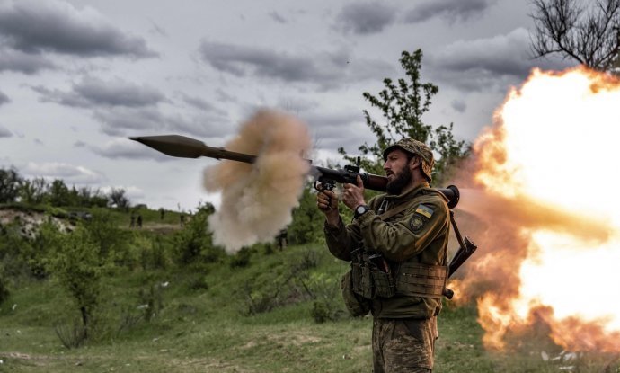 UKRAJINSKA PROTUOFENZIVA  Vode se teške borbe na prvim točkama fronte u Donjecku i Luhansku