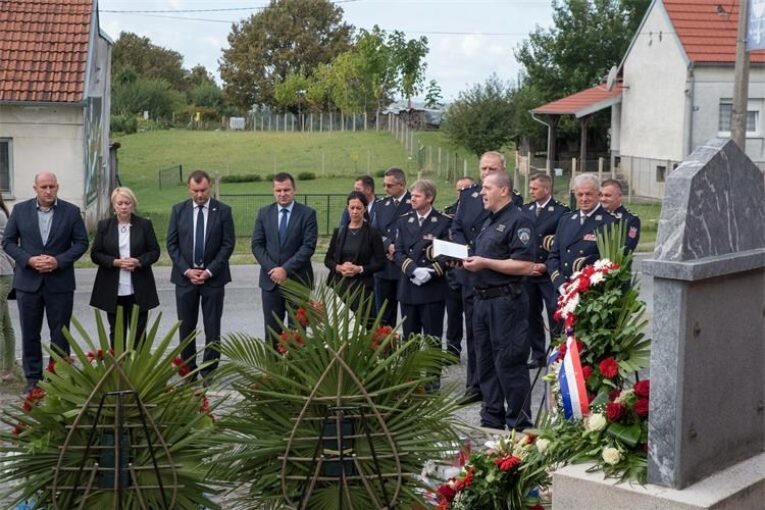 Bjelovar, Donji Daruvar i Doljani – Obilježena godišnjica stradavanja hrvatskih redarstvenika i pripadnika Odreda narodne zaštite