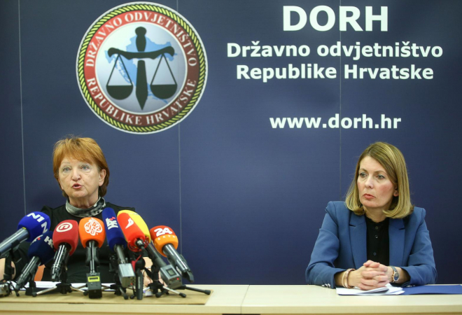 (UŽIVO) NOVINARI ŽESTOKO REŠETAJU RAVNATELJICU USKOK-a! Atmosfera gori: Zbunili je s pitanjima, pa priznala propust! ‘Nismo htjeli zataškati!’