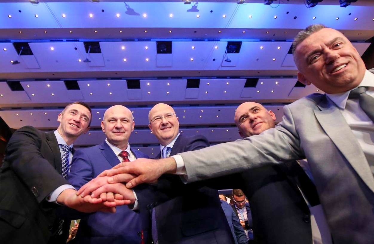 Dujmović uvjeren, zapaljena je iskra koja će srušiti Milanovića i Plenkovića: ‘Imamo treću opciju’