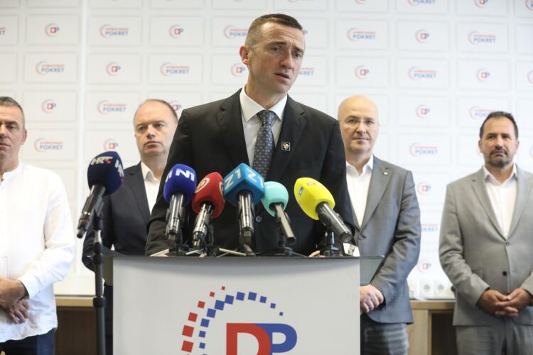 Oglasio se DP o spotu Stjepe Bartulice i poručio: “Nebom lete šišmiši i vrane, al’ je soko za njih previsoko!”