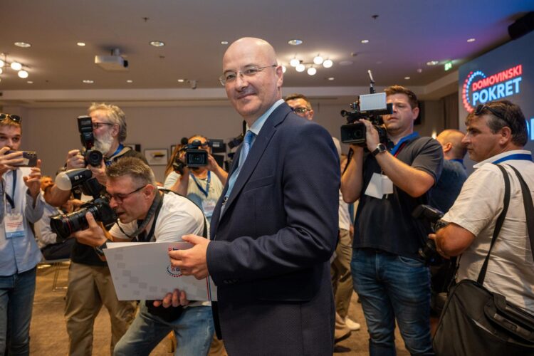 Radić izašao iz DP-a: “Dobio sam preko tisuću ispisnica, osnovat ćemo novu stranku”