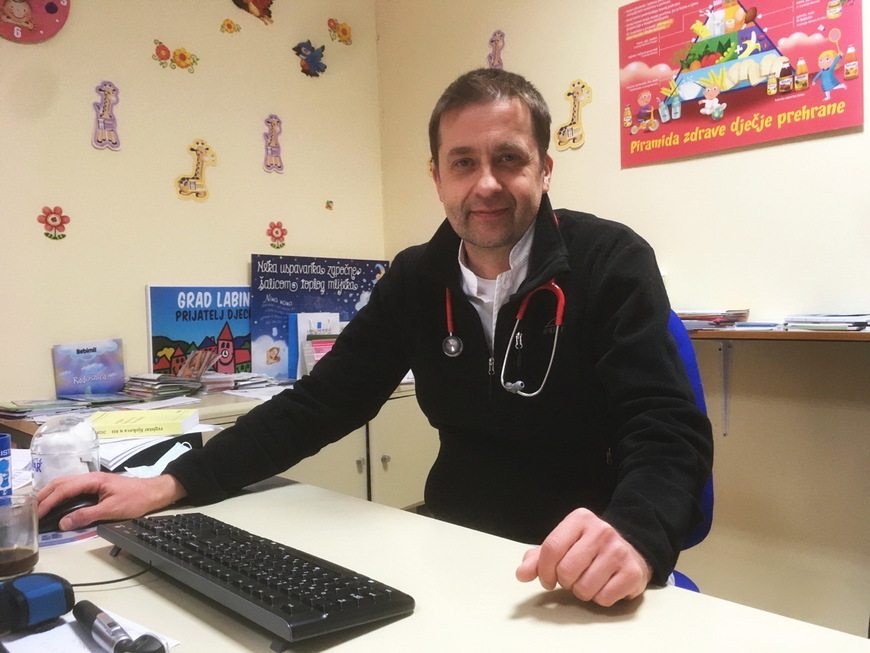 Dragi Tony, pusti 'cijepljenje' nama koji ne znamo pjevati