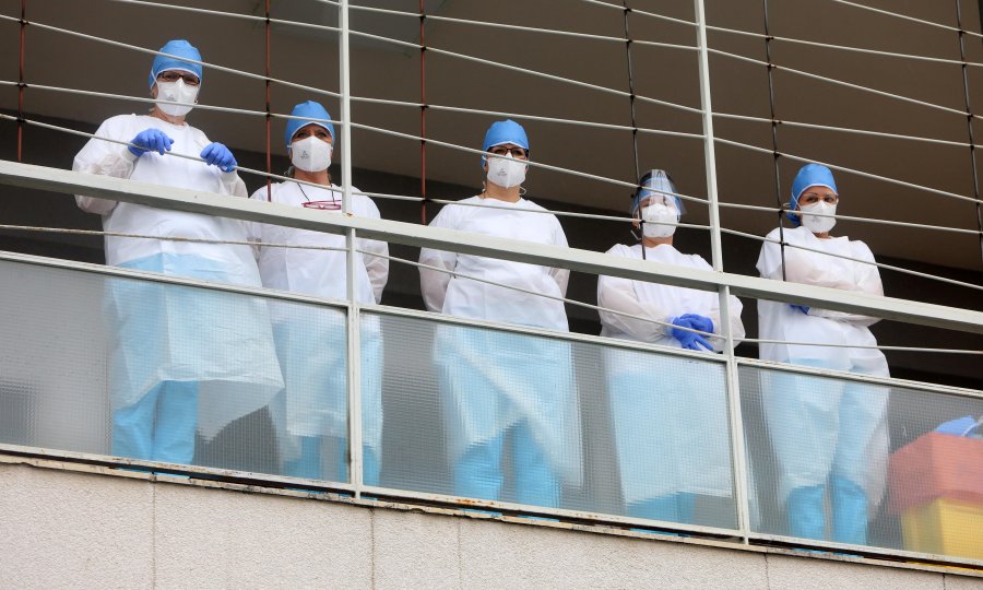 U Hrvatskoj je 4428 novih slučajeva, preminule 62 osobe