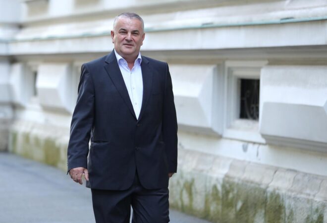 SNIMKA O KOJOJ SE GOVORI! Ovako se namještaju sudski procesi: Što s time ima Kalmetin spasitelj i Šeksov intimus?