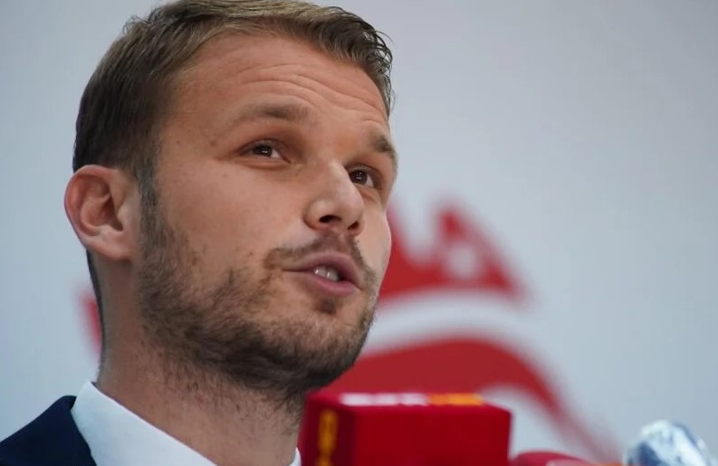 SKANDALOZNA IZJAVA Draško Stanivuković u bizarnom videu tvrdi da su Crnogorci izmišljena nacija