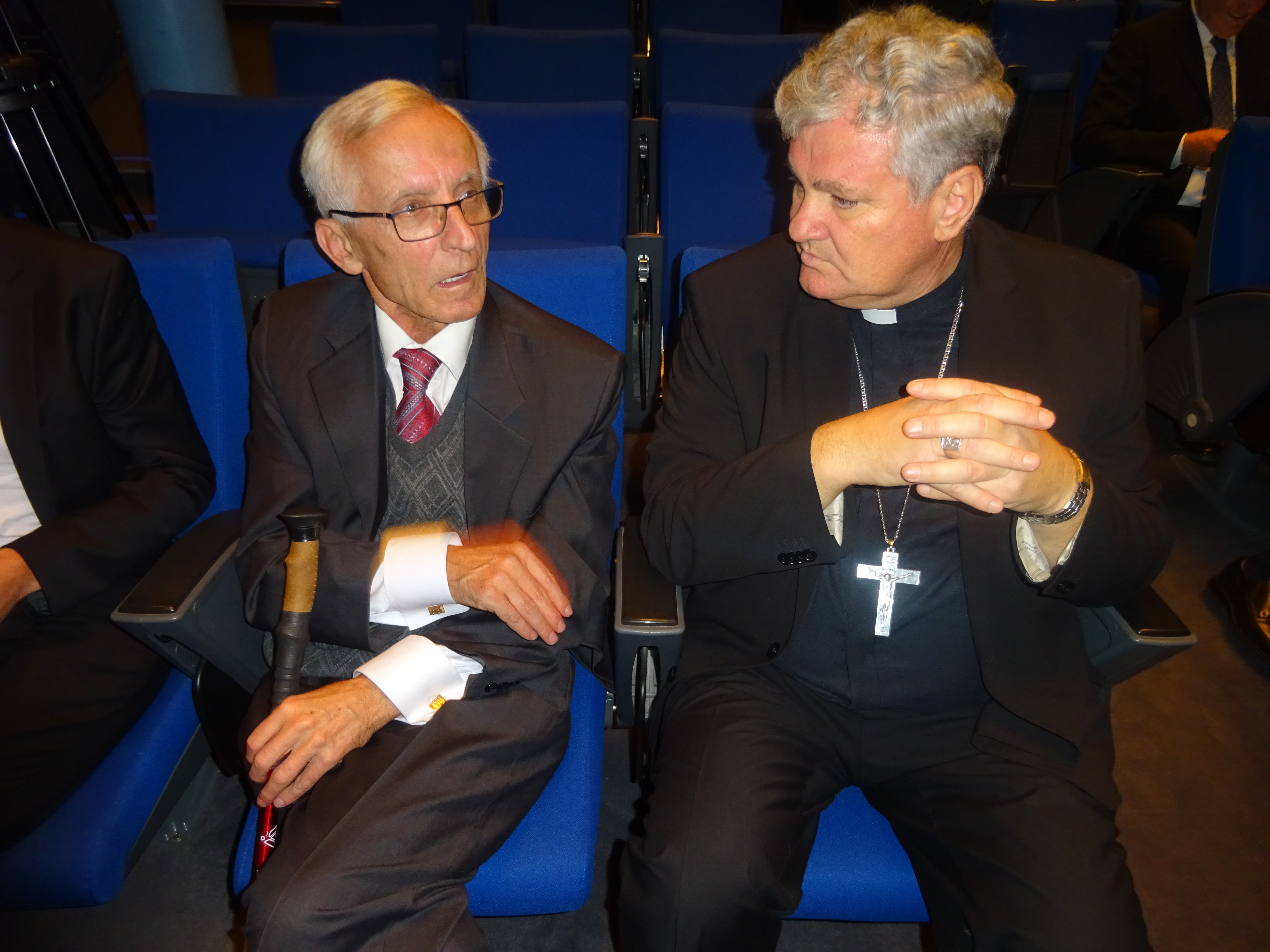 Razgovor Mladena Pavkovića s generalom Ivanom Toljem