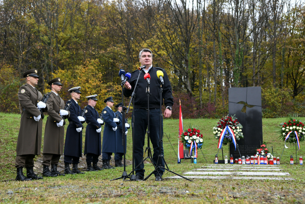 ‘UBILI SU IH SUSJEDI’! Milanović emotivniji nego ikad, progovorio iz boli: ‘Ovdje su nemilosrdno ubijeni nenaoružani civili’