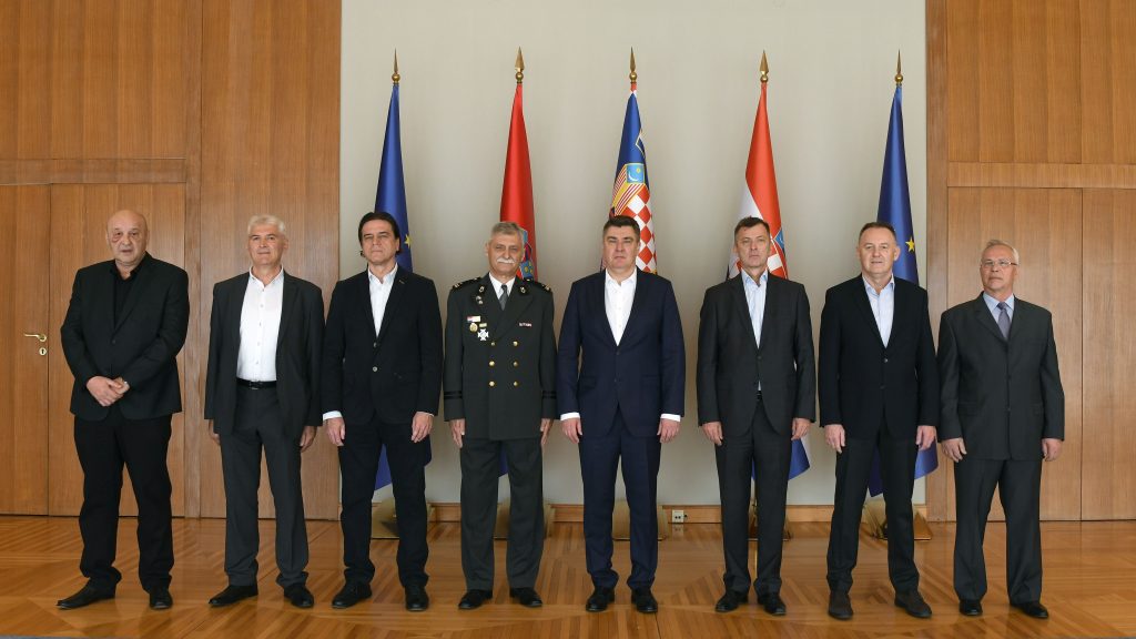 Predsjednik Milanović primio izaslanstvo Udruge branitelja Domovinskog rata Zapovjedništva obrane Grada Zagreba