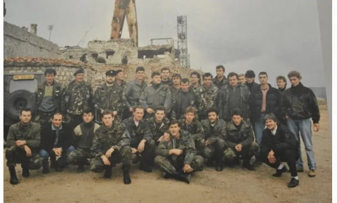 6. prosinca 1991. Srđ (Dubrovnik) – pod znakom HOS-a obranjen grad, a Hrvatska ga se danas odriče!?