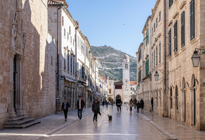 SRBI OPET POSEGNULI ZA DUBROVNIKOM! Tvrde da Držić i Gundulić pripadaju i srpskoj i hrvatskoj kulturi!