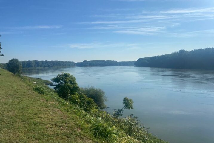 Vrh vodenog vala Dunava noćas ušao u Hrvatsku. Već prekosutra bi se mogle ukinuti mjere obrane od poplave