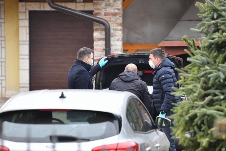 Tvrdnja "Svi su pred zakonom jednaki" samo floskula. Uskok je u zadnji tren odustao od uhićenja Miloševića: ‘Znali su da bi to izazvalo trenutni pad Vlade…’