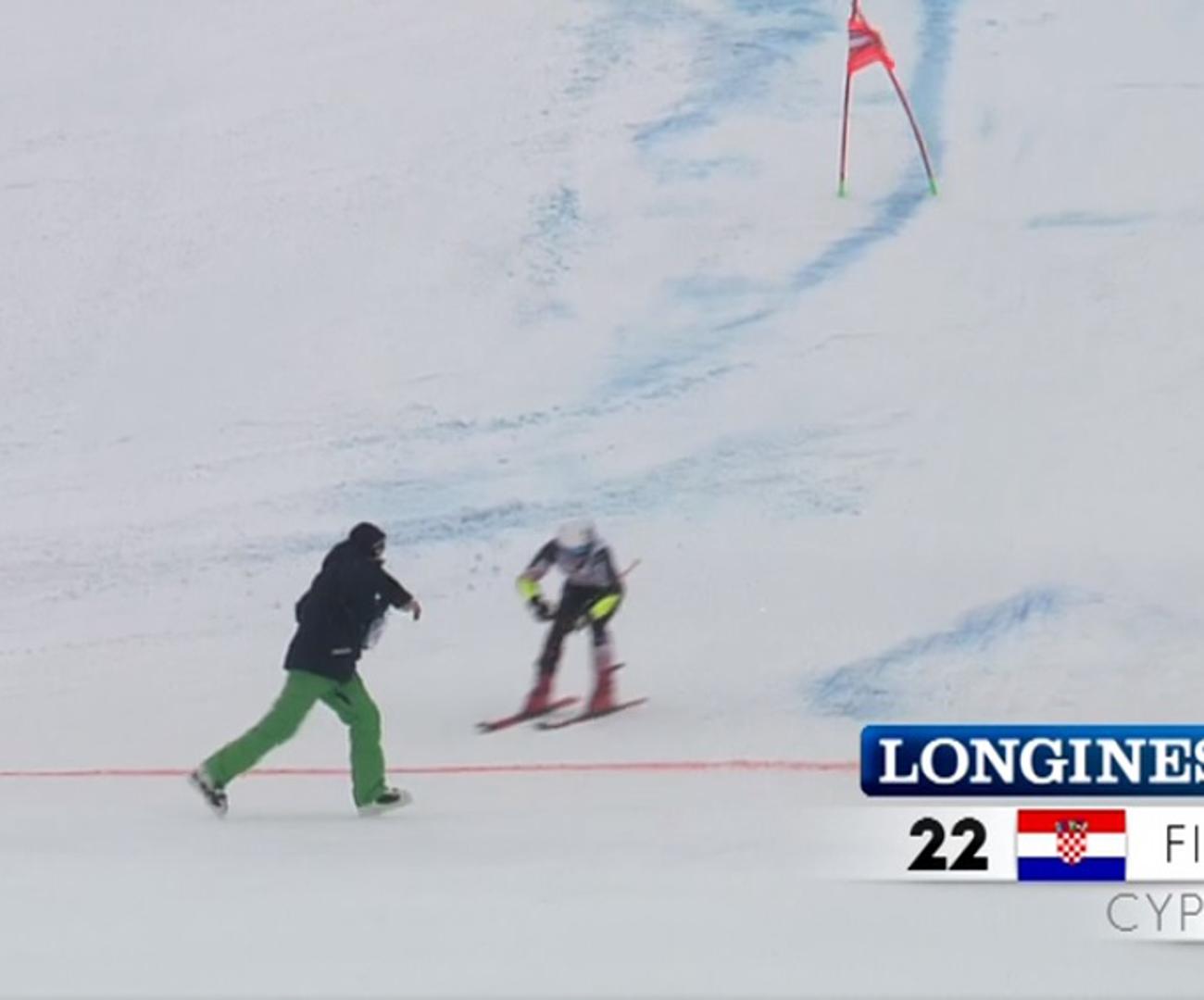 Nevjerojatna scena: Hrvatski skijaš mogao teško stradati, jedva izbjegao tragediju!