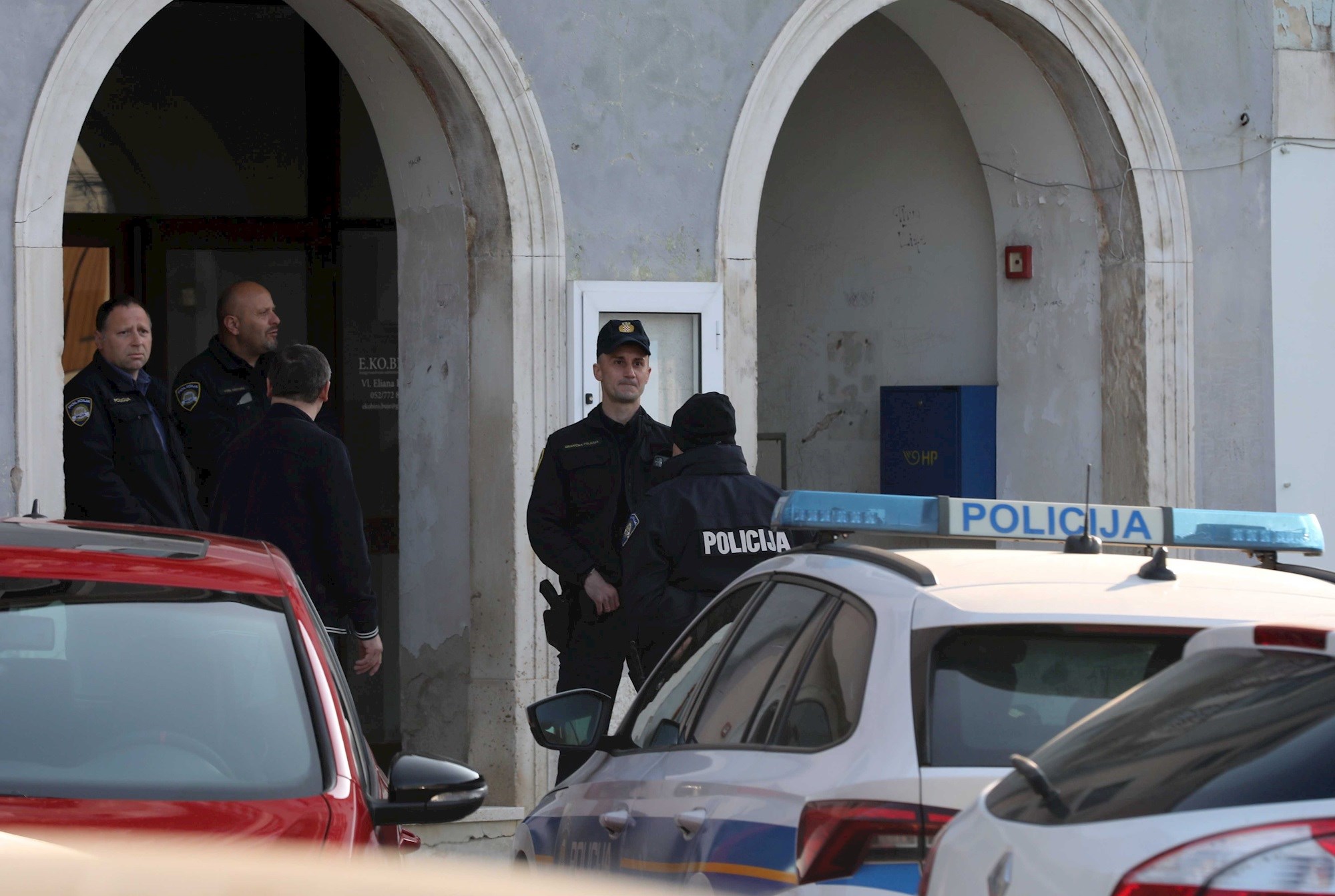 Mile Kekin dao iskaz u USKOK-u, pušten na slobodu: U istrazi zemljišta u Momjanu uhićeno još četvero osumnjičenih