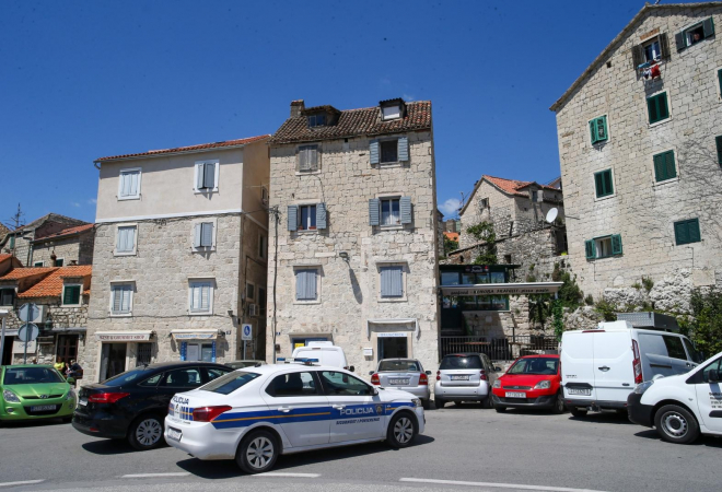 ČEH (28) ‘PODEMONIO’ NA ODMORU, NASRNUO I NA POLICAJCE! Doznajemo detalje drame u Istri: Napao je ženu, prolaznici ga jedva obuzdali