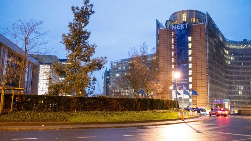 BIH DOČEKALA TAJ DAN Europska komisija predlaže status kandidata za Bosnu i Hercegovinu