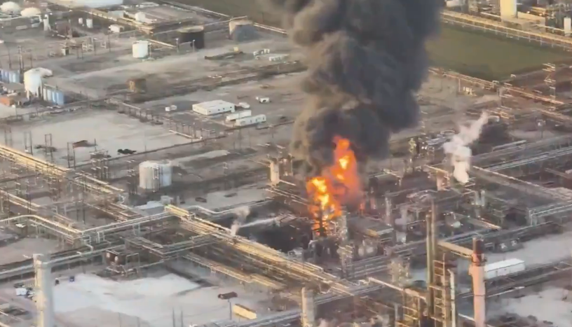 Eksplozija u rafineriji Valero u Teksasu: Stanovnicima naređeno da ostanu u kućama