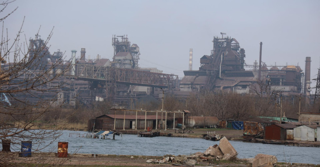 RAT U UKRAJINI:  Ukrajinske snage krenule u proboj iz opkoljenog Mariupolja, Rusi tvrde: ‘Uništili smo ih!‘