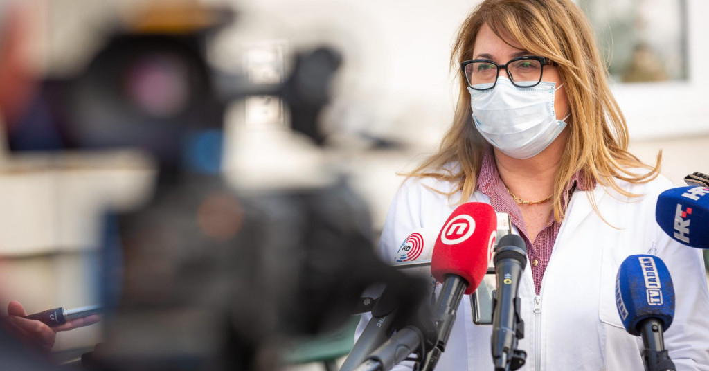 Glavna splitska epidemiologinja: ‘Situacija nije dobra. Ako se ovako nastavi, odgodit ćemo otvaranje kafića‘
