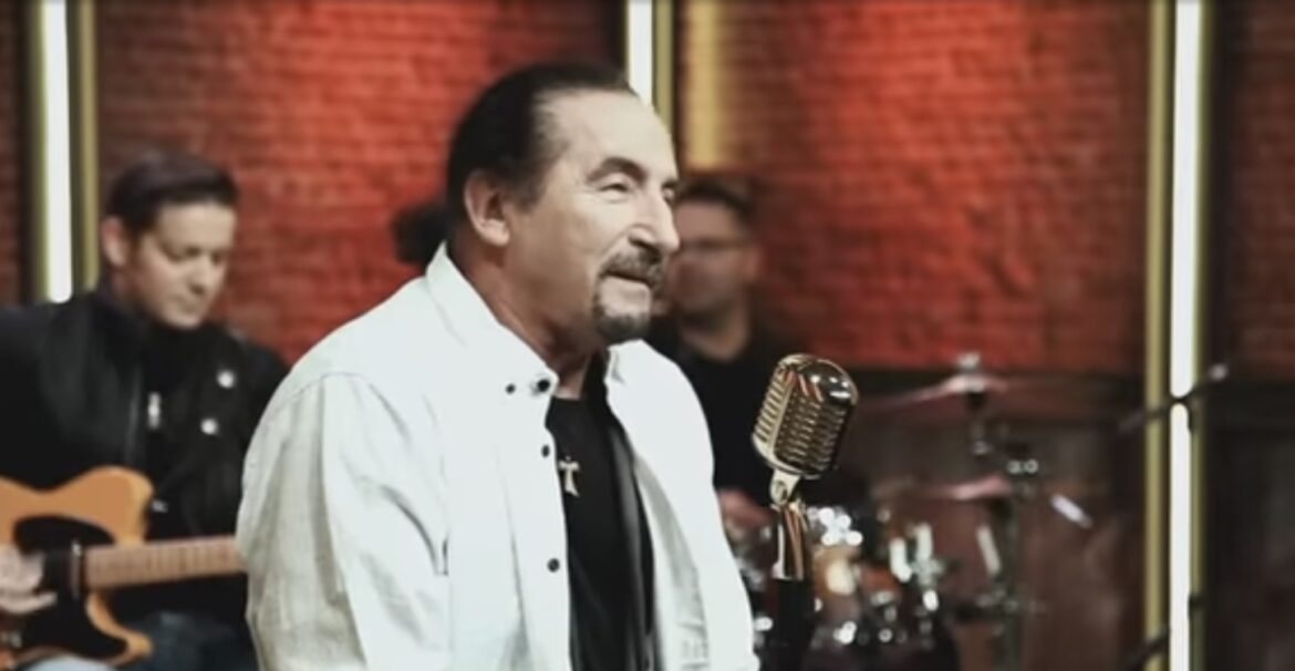 Bebek objasnio zašto je napustio Bijelo dugme: Brega je imao zahtjev oko Jugoslavije