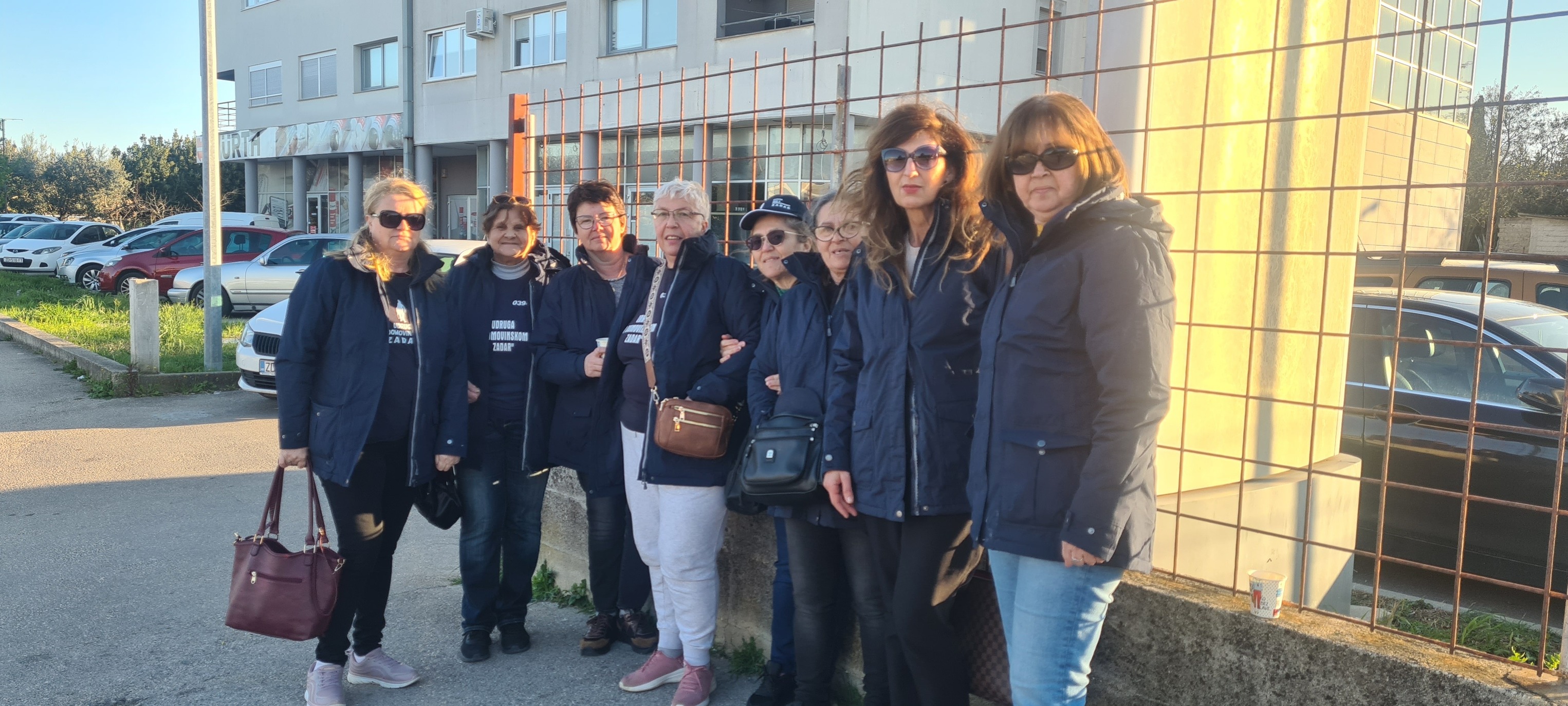 Otvoren  Srpski  kulturni centar  u Zadru, prosvjedovale članice Udruge  "Žene u Domovinskom ratu - Zadar"