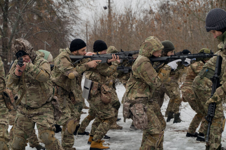 Hoće li EU slati vojnike u Ukrajinu? “Prvo moramo vidjeti hoće li doći mir”