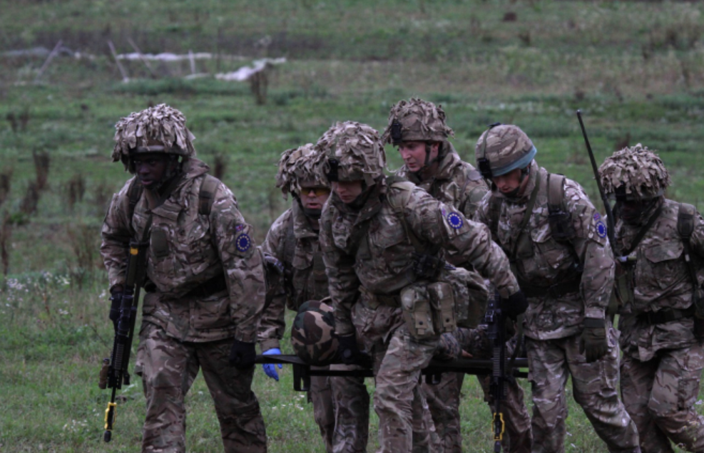 STIŽU ČETIRI SATNIJE, EU ŠALJE U BiH VOJNA POJAČANJA! ‘Pogoršana situacija na međunarodnoj razini mogla bi uzrokovati nestabilnost u Bosni i Hercegovini’