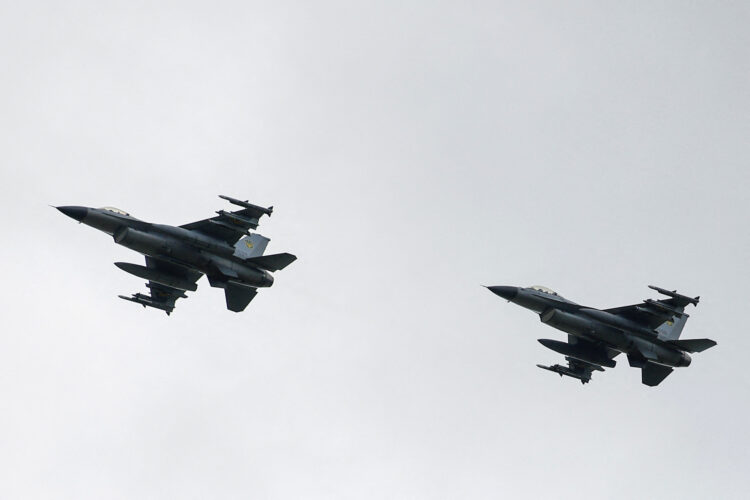 Veliki udarac za Ukrajinu: Srušio se borbeni zrakoplov F-16, pilot poginuo