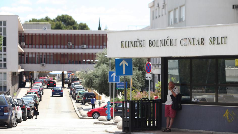 U KBC Split izolirali muškarca zbog sumnje na koronavirus