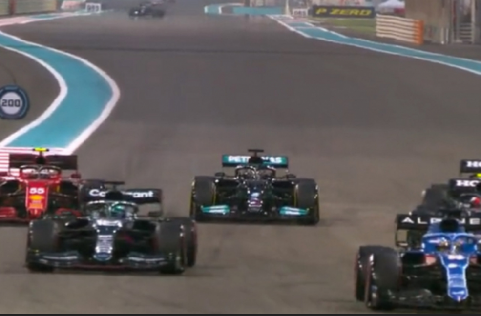 DANAS SE ODLUČUJE O PRVAKU U FORMULI 1! Više scenarija kao mogući rasplet lude sezone…