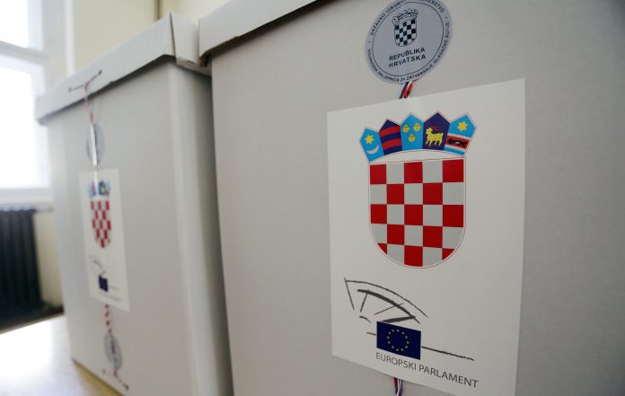 Do ponoći predsjednički kandidati moraju dostaviti prva izvješća o financiranju