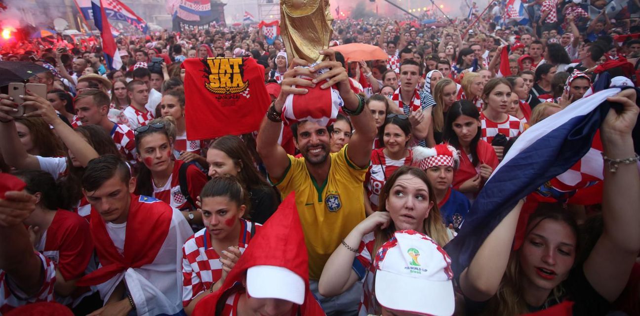 Mjesec dana spektakla na Trgu bana Jelačića: Velika navijačka zona, svi su dobrodošli