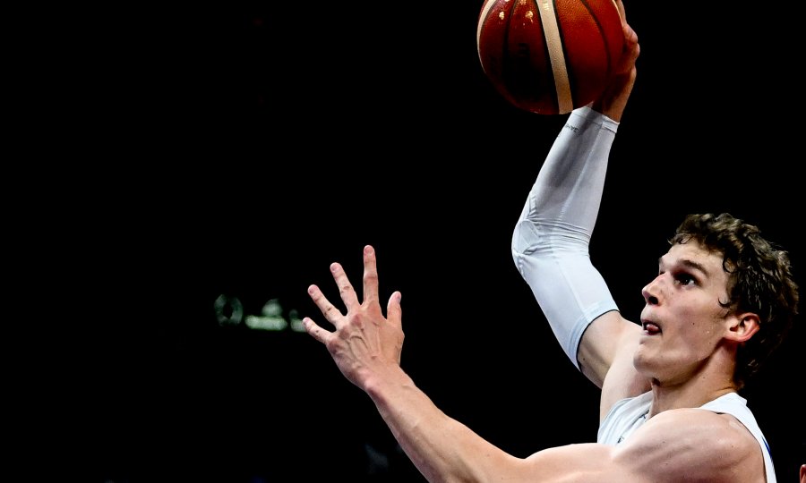 KRAJ EUROBASKETA ZA NAŠE    Kako opravdati poraz hrvatskih košarkaša kada su u samo jednoj, jedinoj desetinki sekunde izigrani od Finaca