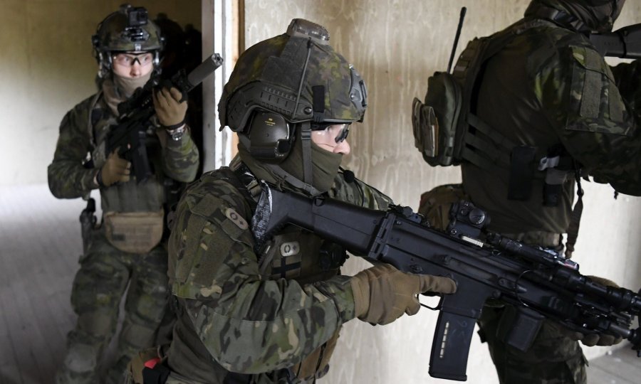 REKORDAN ODAZIV DRAGOVOLJKI  Sve više Finkinja želi u elitnu pukovniju koja obučava specijalce