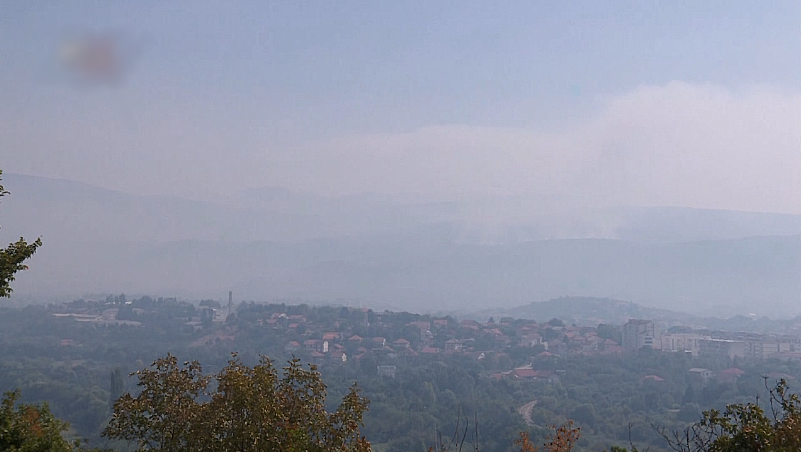 Vatrogasci ustrajno gase požare u Dalmaciji: Aktivna žarišta u tri županije