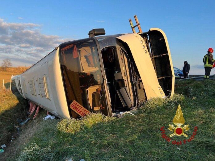 TRAGEDIJA! U autobusu u kojem su bili Ukrajinci, jedna osoba poginula, nekoliko ozlijeđeno