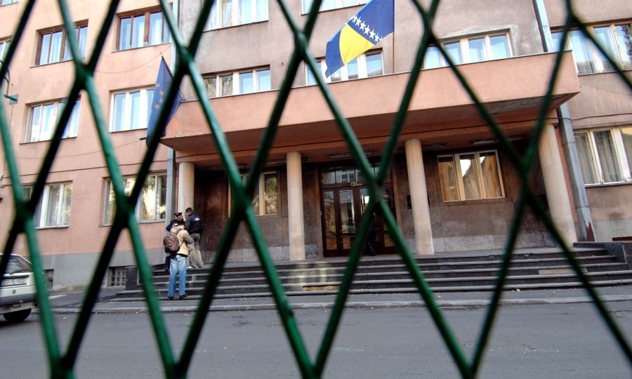 U BiH uhićenja zbog ratnih zločina, priveden i aktualni policajac koji je ubijao civile