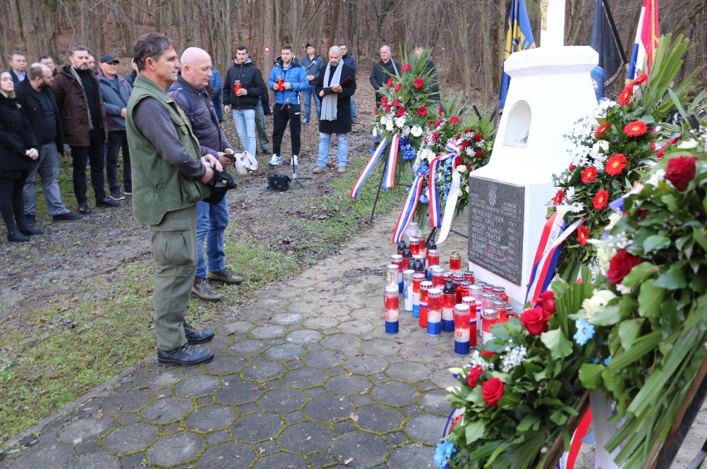 31. OBLJETNICA POGIBIJE MARIJANA KULHAVIJA I SUBORACA Jokić: „Ostavili smo srce na bojištu“; M. Ivančić: „Ne dozvolite da nam ogade Hrvatsku!“