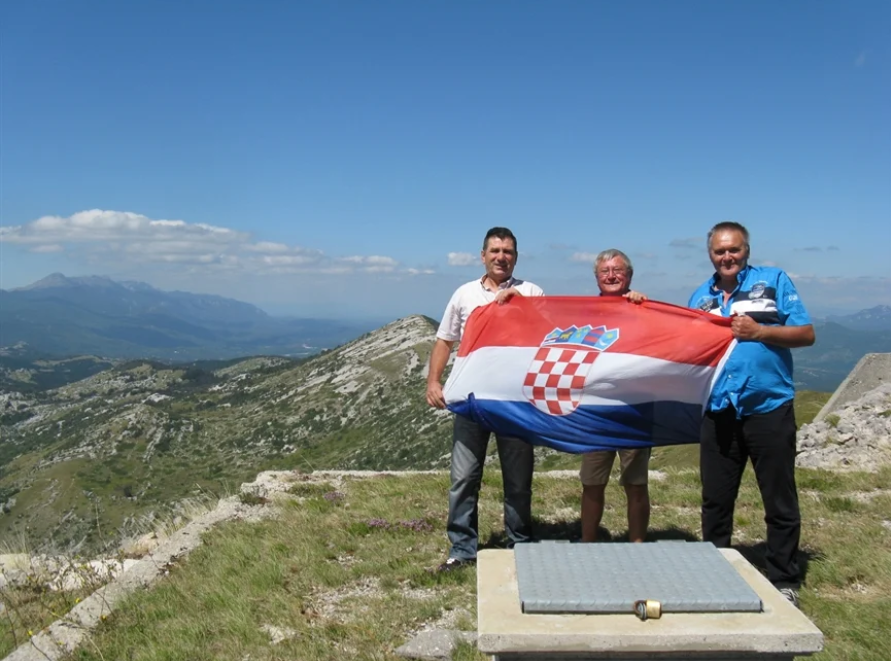 NEISPRIČANE PRIČE: KAKO SMO OBRANILI ĆELAVAC Preživjeli smo izdaju i likvidaciju, pješačili smo 28 sati s Velebita do Maslenice!