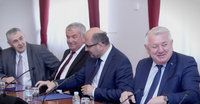 (FOTO)EKSKLUZIVNO: GDJE JE NESTALA VELIKOSRPSKA AGRESIJA IZ DANA SJEĆANJA? ORIGINALNI ZAPISI I DOKUMENTI – KAKO JE DO TOGA DOŠLO I TKO JE TOM DOPRINIO I ZAŠTO?…