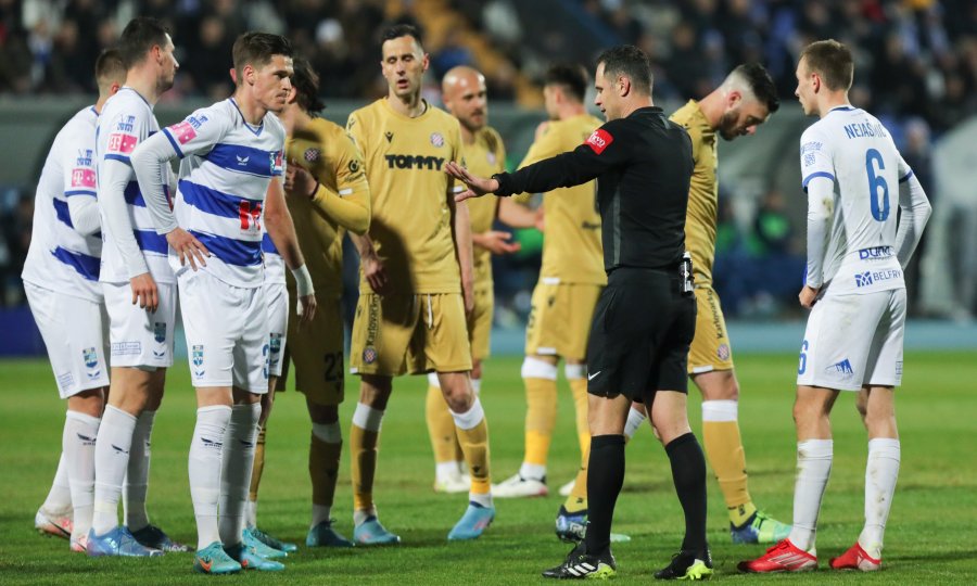 Određeno je koji će sudac dijeliti pravdu u dvoboju Rijeke i Hajduka u finaluj hrvatskog nogometa kupa