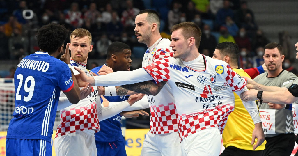 HRVATSKI KLINCI ODUŠEVILI NAVIJAČE PA POTONULI NAKON SERIJE ISKLJUČENJA I PLAVOG KARTONA! FRANCUZI OPET SLAVE