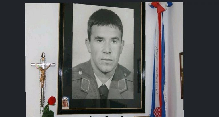 Obilježava se 33. obljetnica pogibije heroja iz Bibinja Franka Lisice