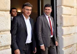 UŽARENI ODNOSI U  HDZ-u: Dubrovačke braniteljske udruge stale uz svog gradonačelnika