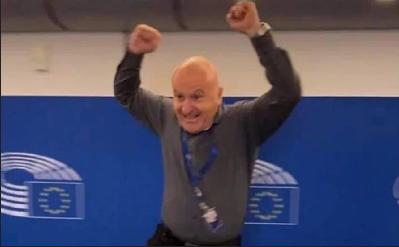 Čemu se Fred Matić toliko veseli?