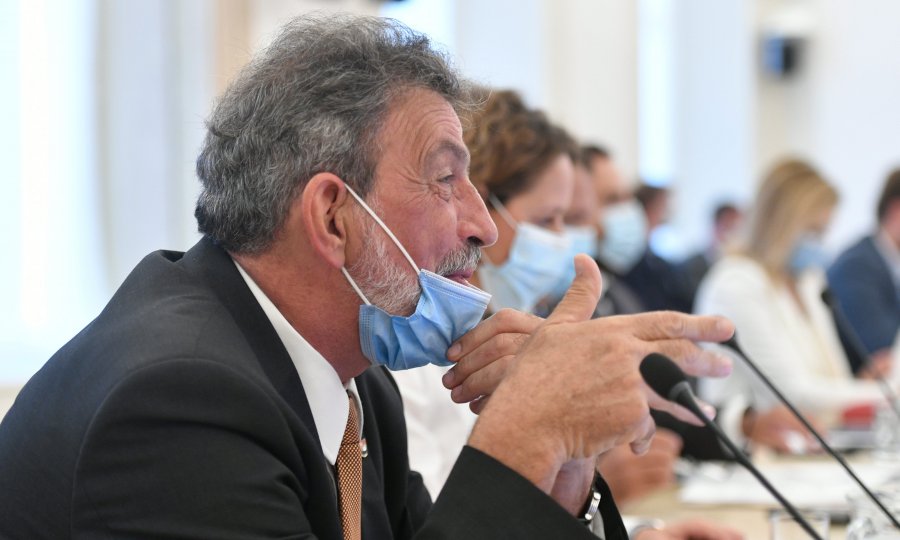 Sindikat hrvatskih učitelja poslao otvoreno pismo ministru: Ovo je 10 gorućih pitanja