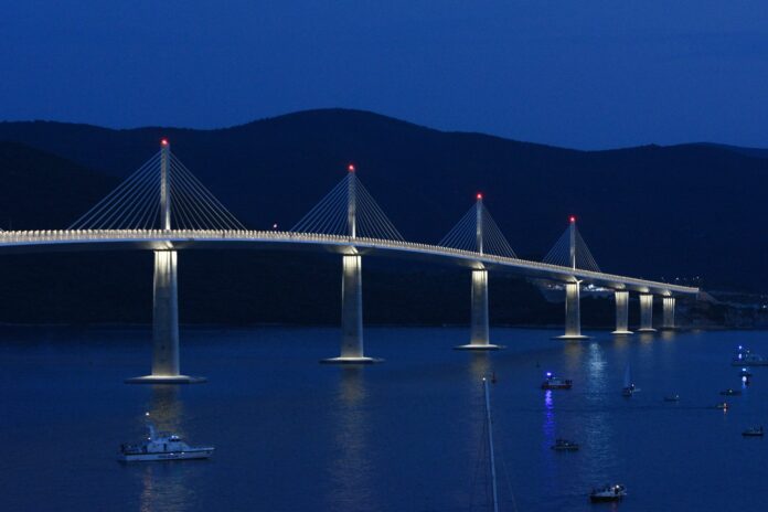 NEVERA JE PROŠLA, MOST JE OTVOREN! Jug Hrvatske konačno spojen s ostatkom države